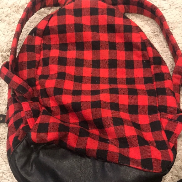 Flannel backpack - Picture 2 of 5